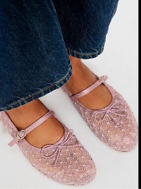 New Circus NY by Sam Edelman Sofie Mesh Mary Jane Flats